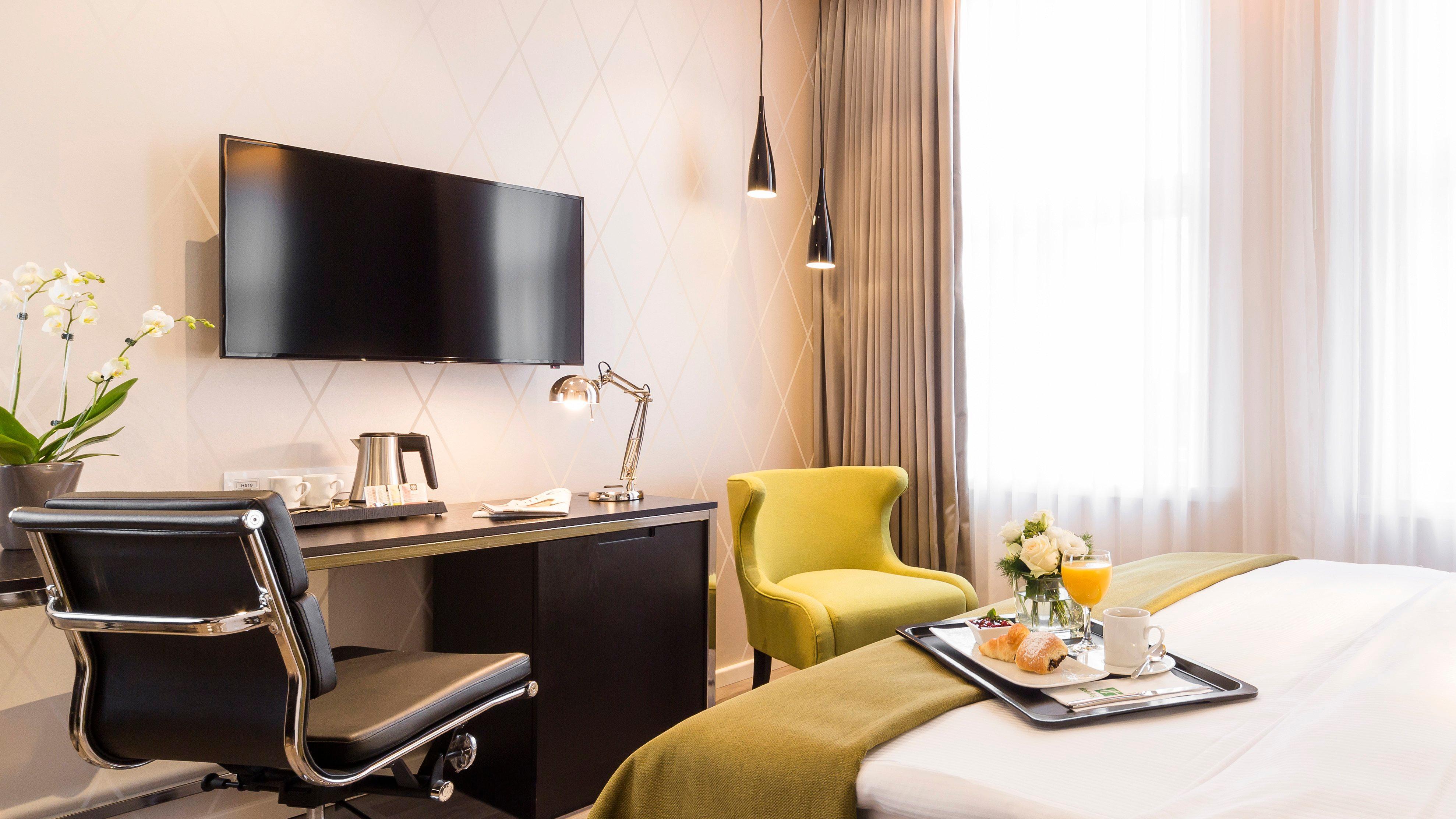 Holiday Inn Dresden - Am Zwinger By Ihg Екстериор снимка
