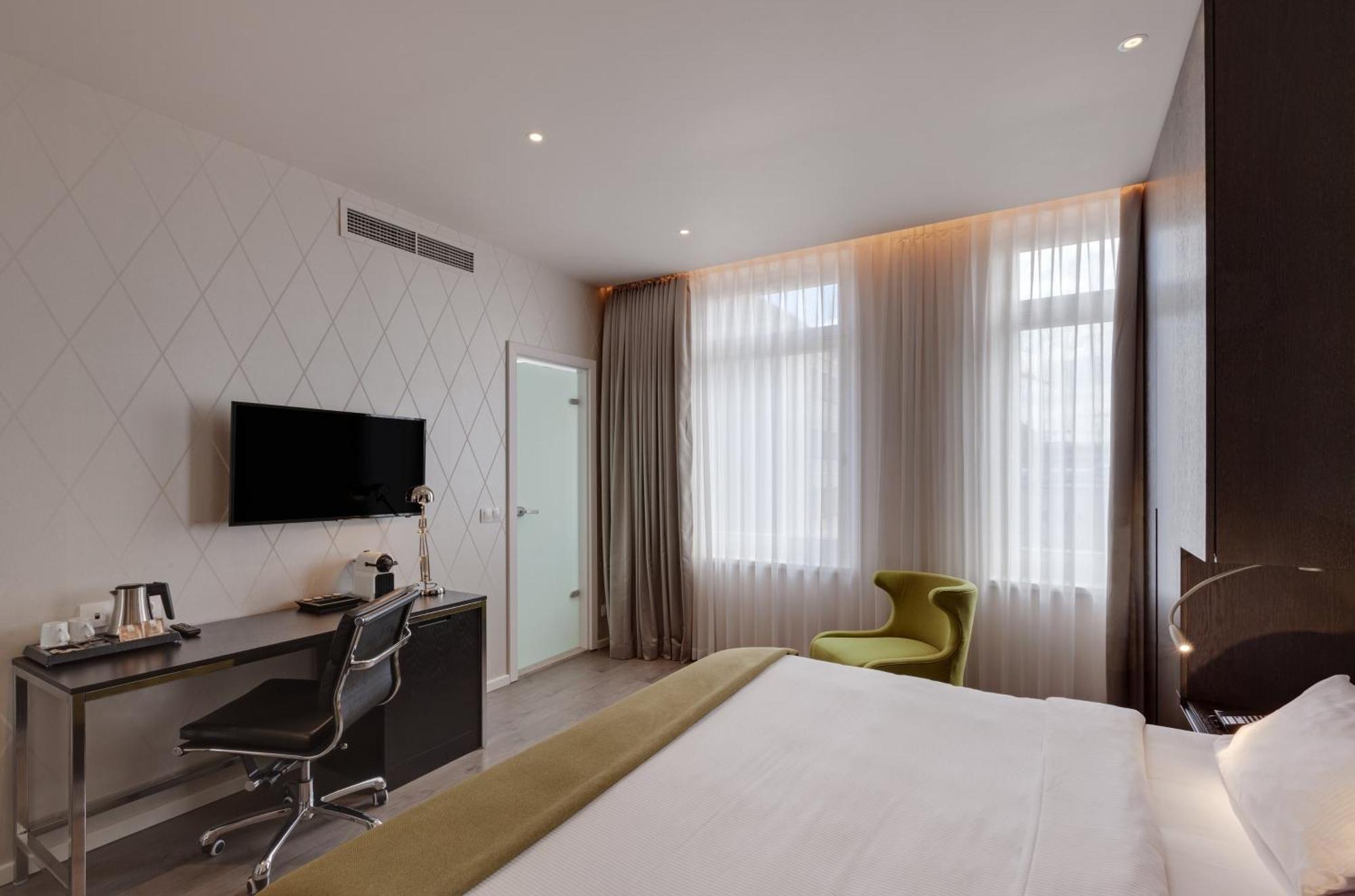 Holiday Inn Dresden - Am Zwinger By Ihg Екстериор снимка
