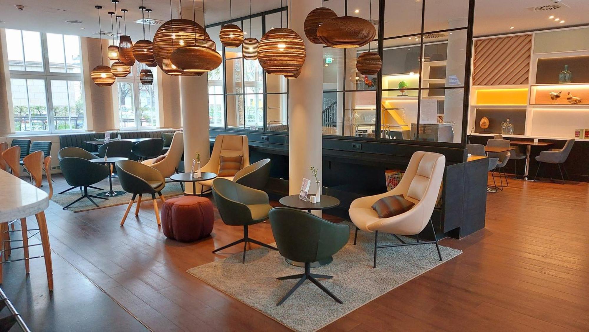 Holiday Inn Dresden - Am Zwinger By Ihg Екстериор снимка